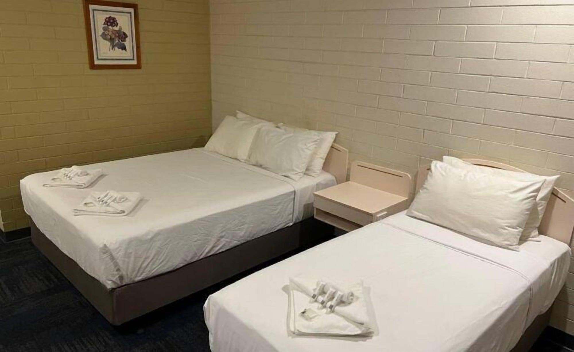แคเทอรีน โมเทล Motel แคทเทอรีน ภายนอก รูปภาพ