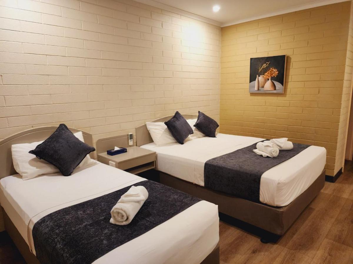แคเทอรีน โมเทล Motel แคทเทอรีน ภายนอก รูปภาพ