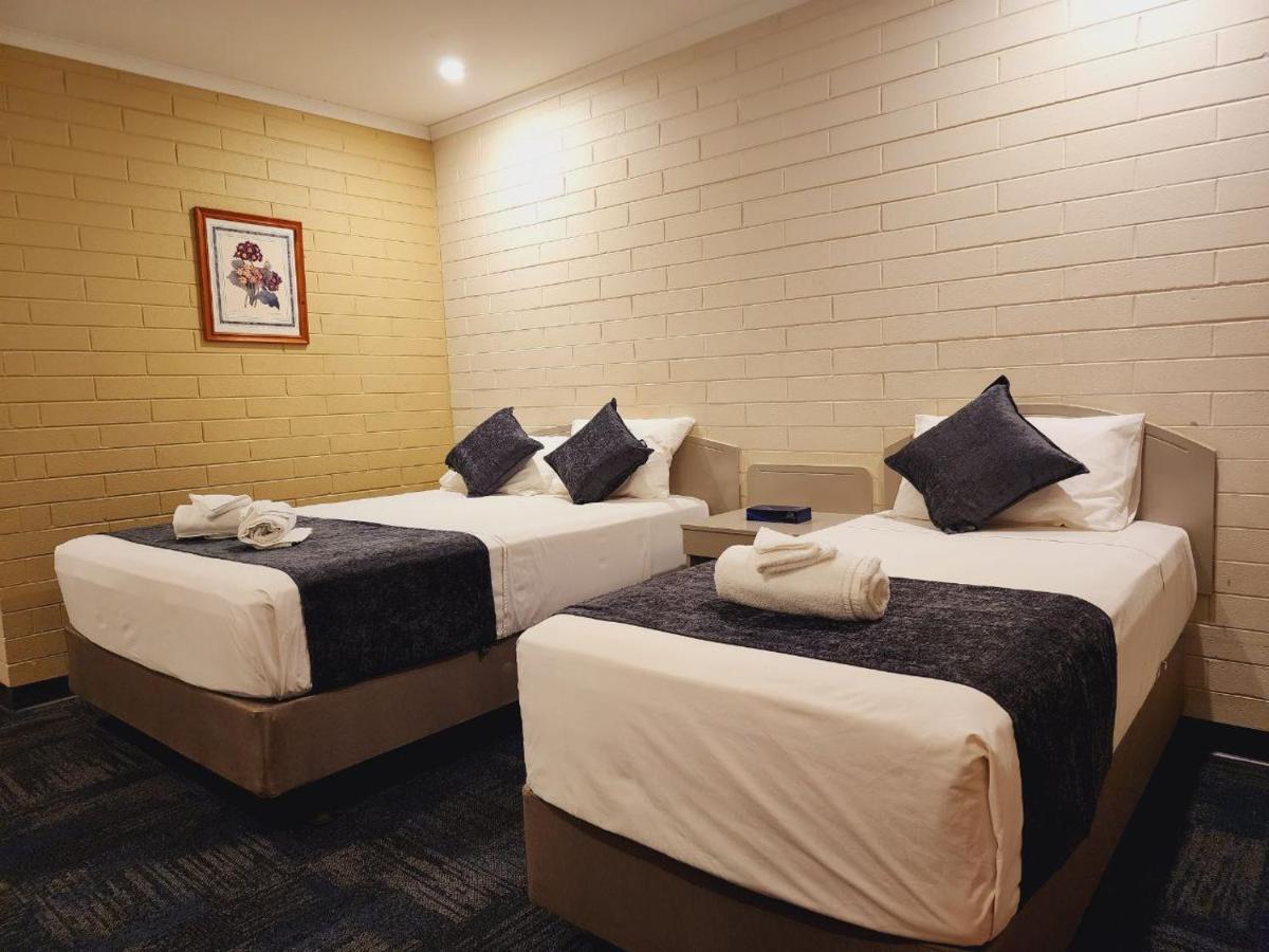 แคเทอรีน โมเทล Motel แคทเทอรีน ภายนอก รูปภาพ