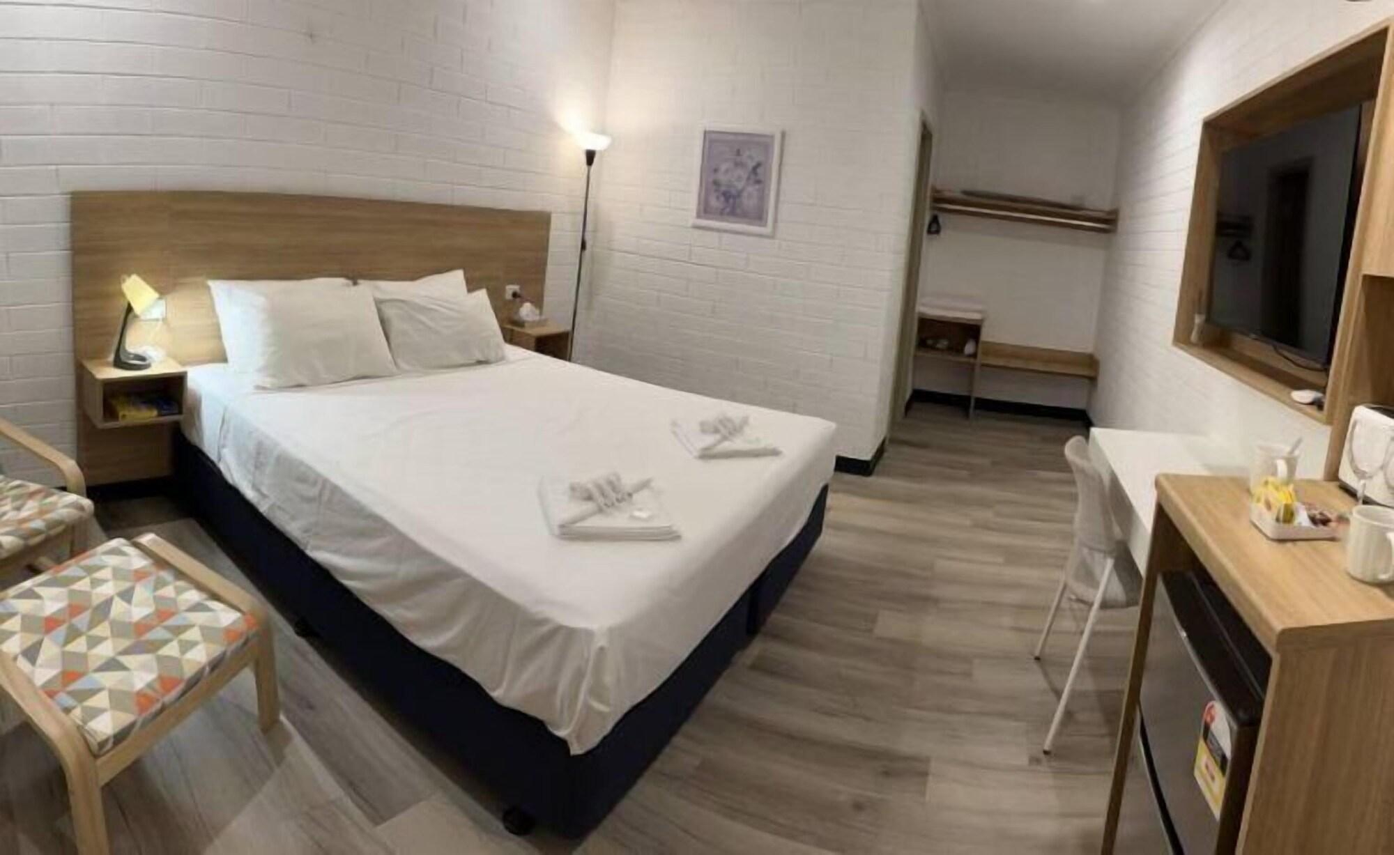 แคเทอรีน โมเทล Motel แคทเทอรีน ภายนอก รูปภาพ