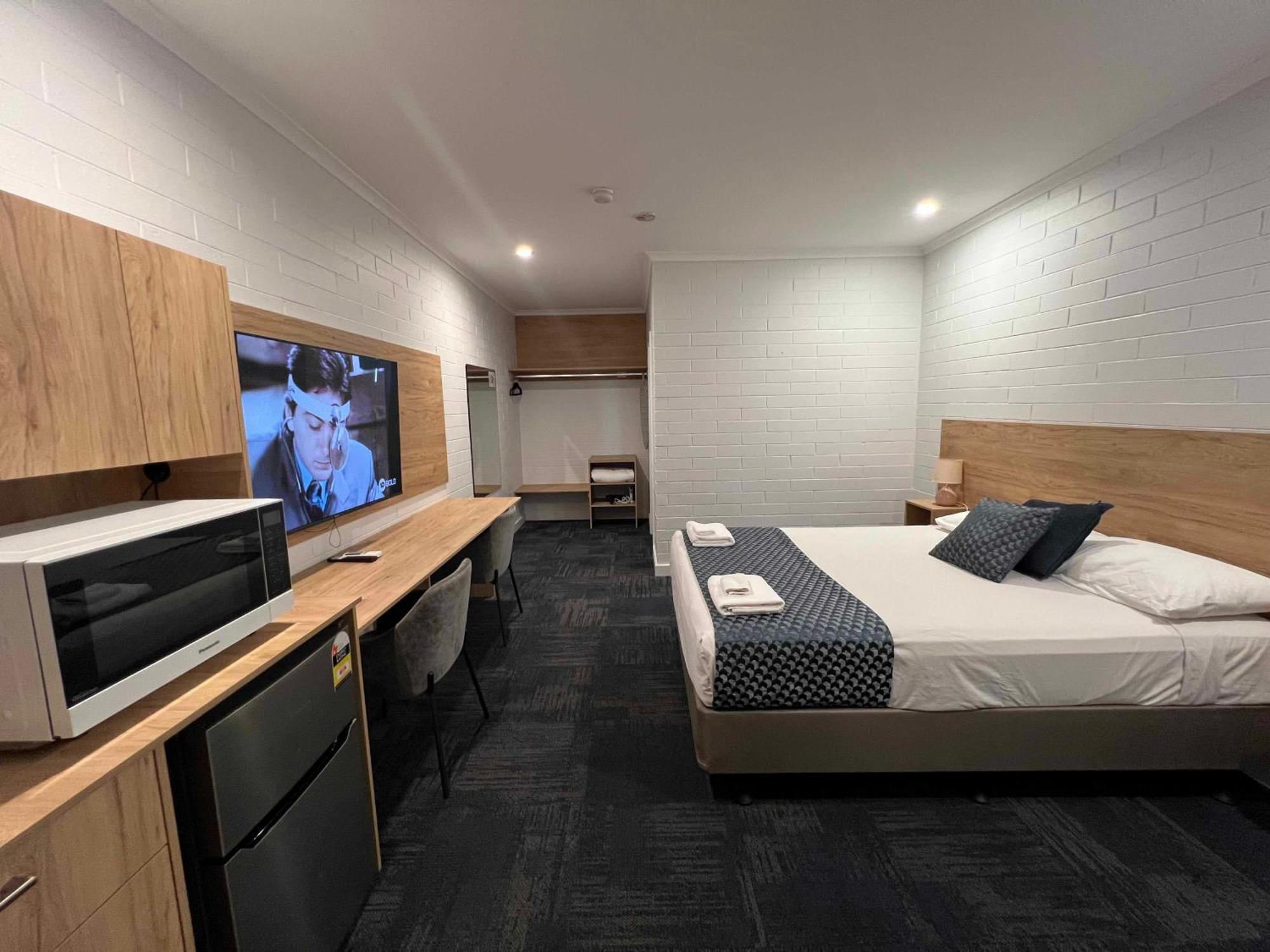 แคเทอรีน โมเทล Motel แคทเทอรีน ภายนอก รูปภาพ