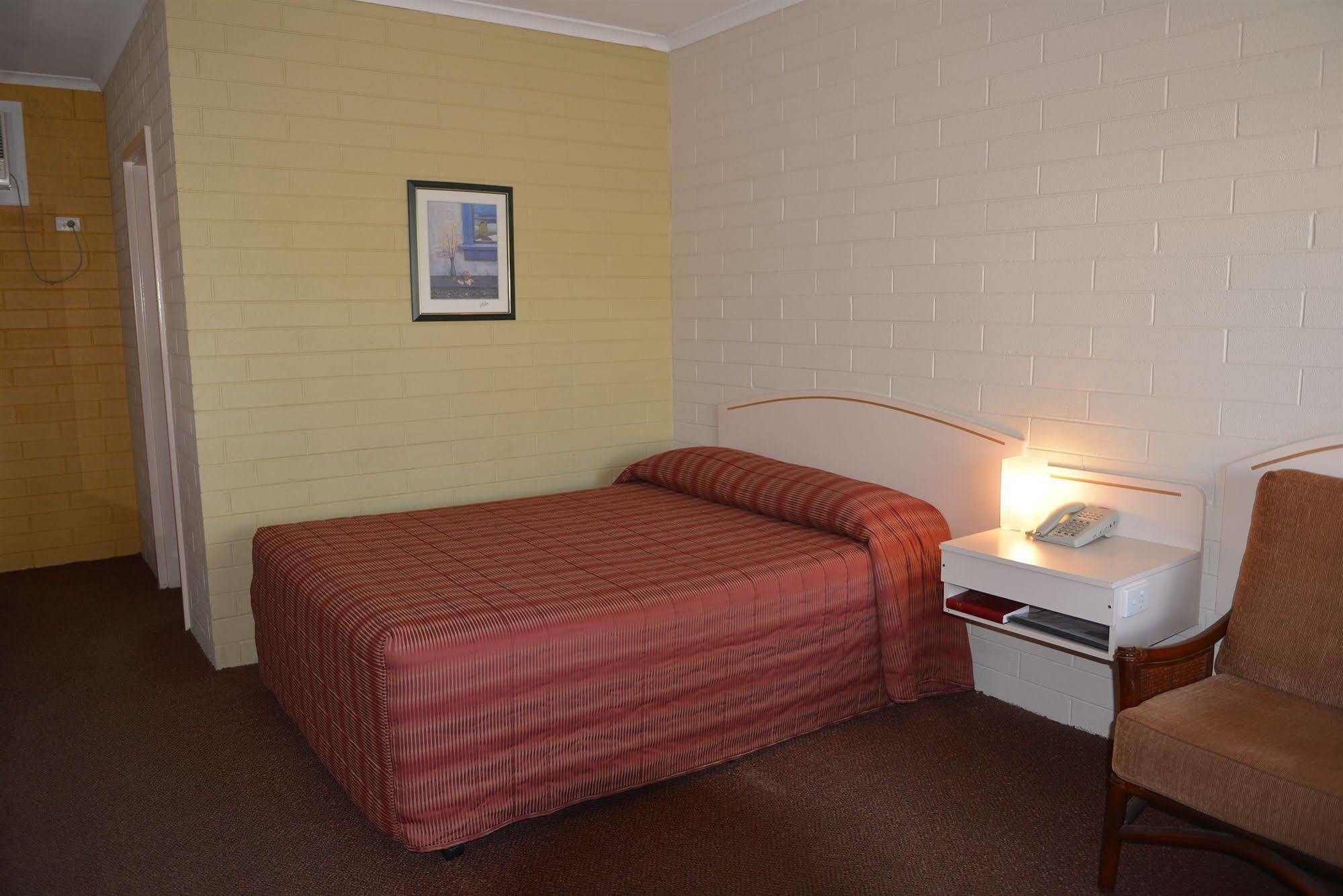 แคเทอรีน โมเทล Motel แคทเทอรีน ภายนอก รูปภาพ